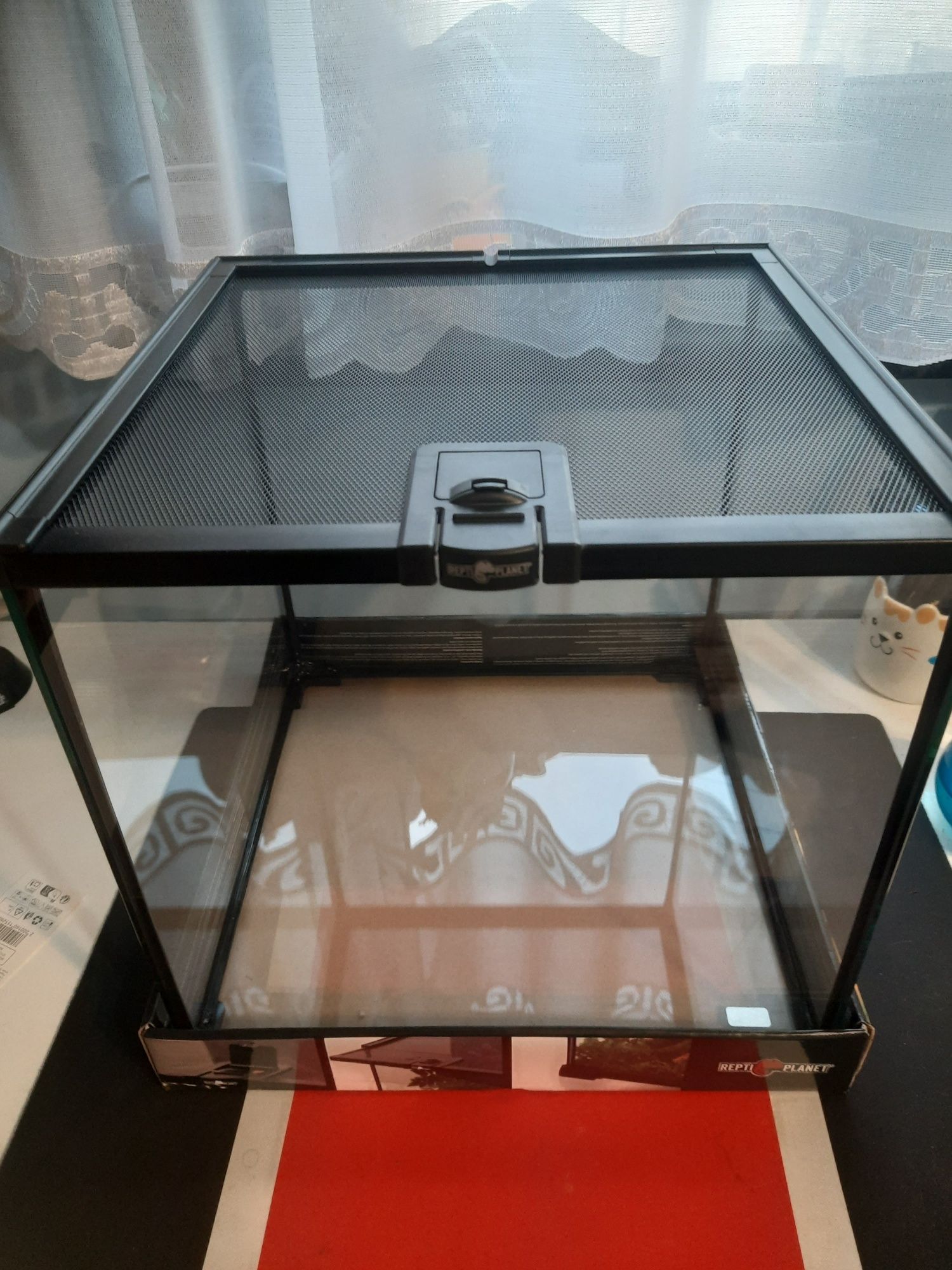 Nowe terrarium szklane 30x30x30 cm