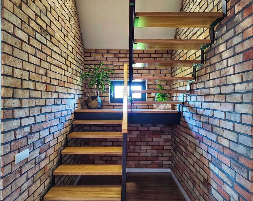 Płytki ponad stuletnie ze starej cegły, płytki ceglane, ceglana ściana