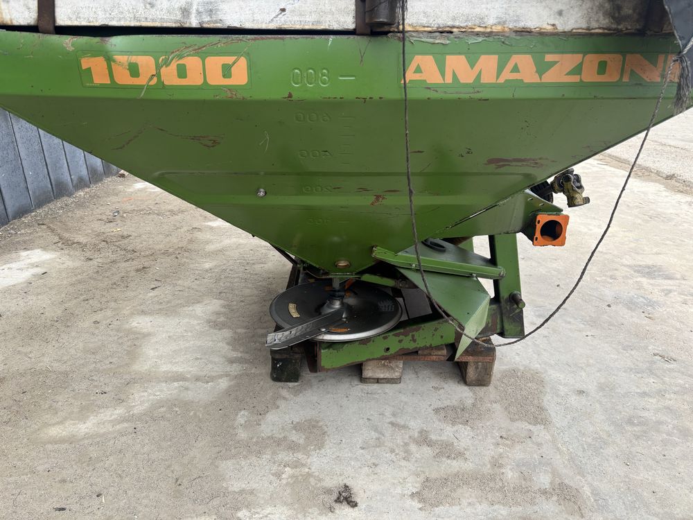 Rozsiewacz nawozu amazone ZA-M compact 1000