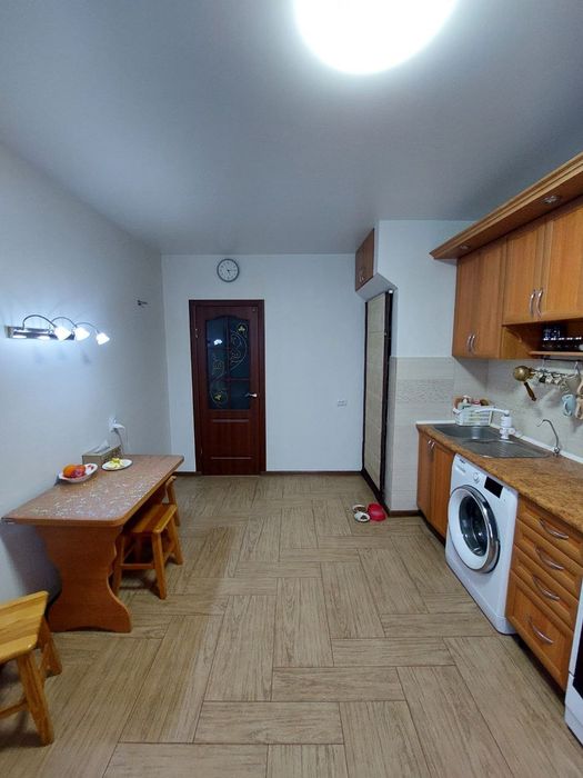 Продаєтся 3х.к Намыв