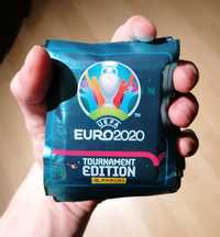 50 saszetek z naklejkami panini euro 2020