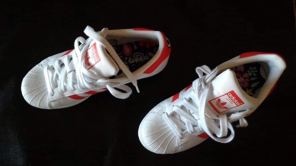Adidas Superstar