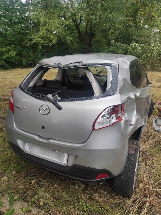 Mazda 2  1,4 дизель , після ДТП