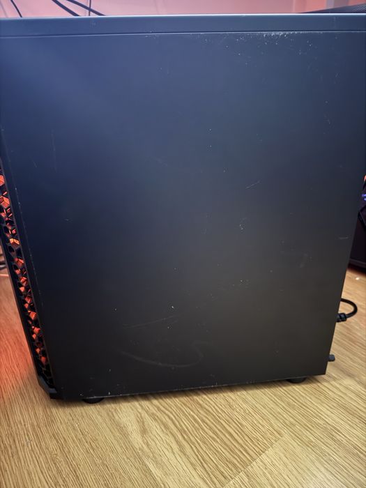 Komputer stacjonarny – Ryzen 5 5600X / RTX 3060 / 16 GB RAM / SSD 1 TB