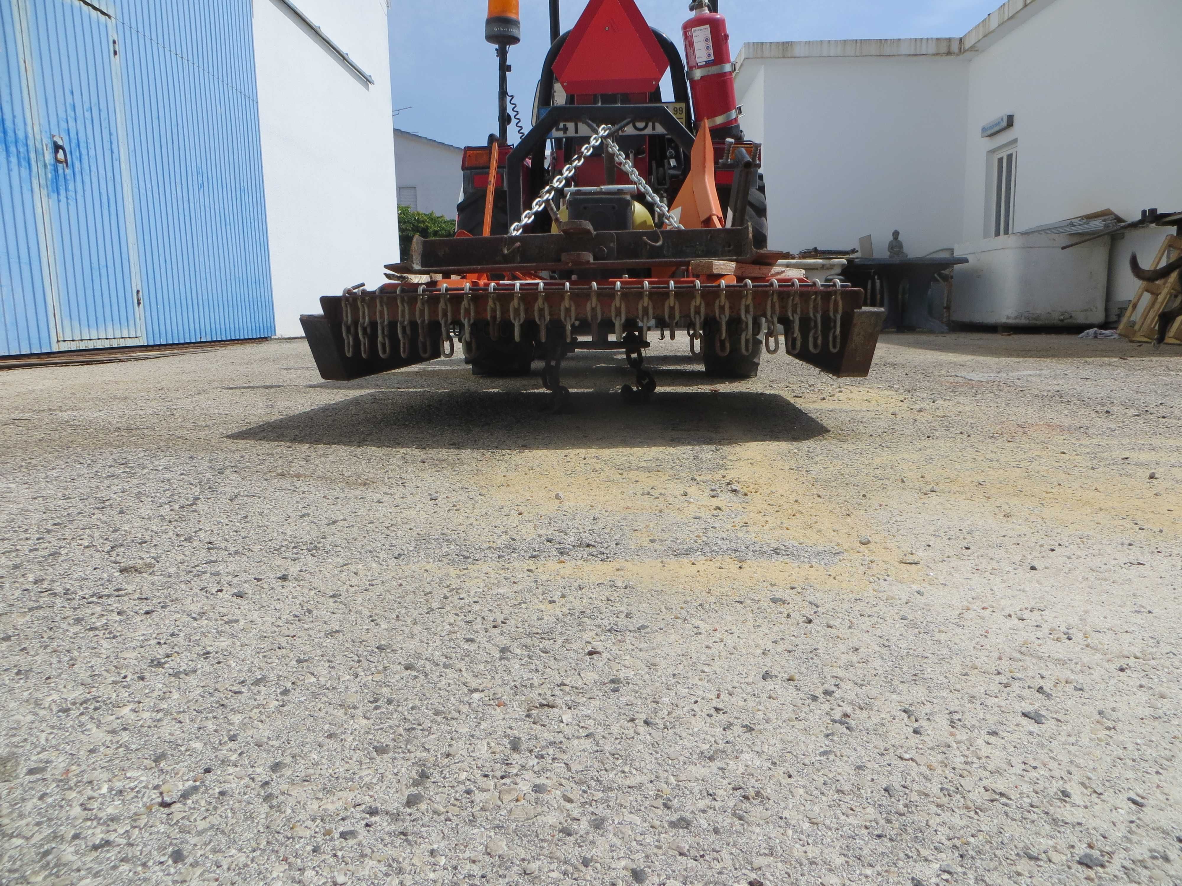 TRACTOR GOLDONI 25 CV MATRICULADO RODAS IGUAIS C/ CORTA MATO