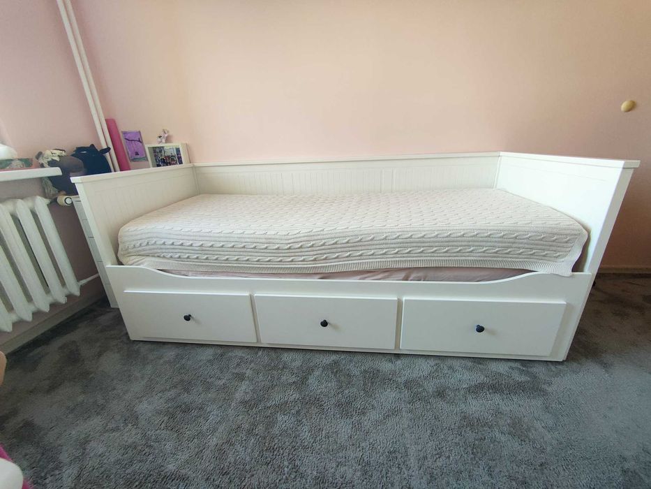 Sprzedam łóżko Ikea Hemnes