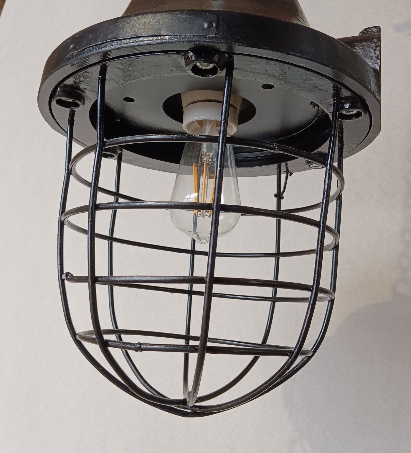 Lampa przemysłowa PRL loft, industrial