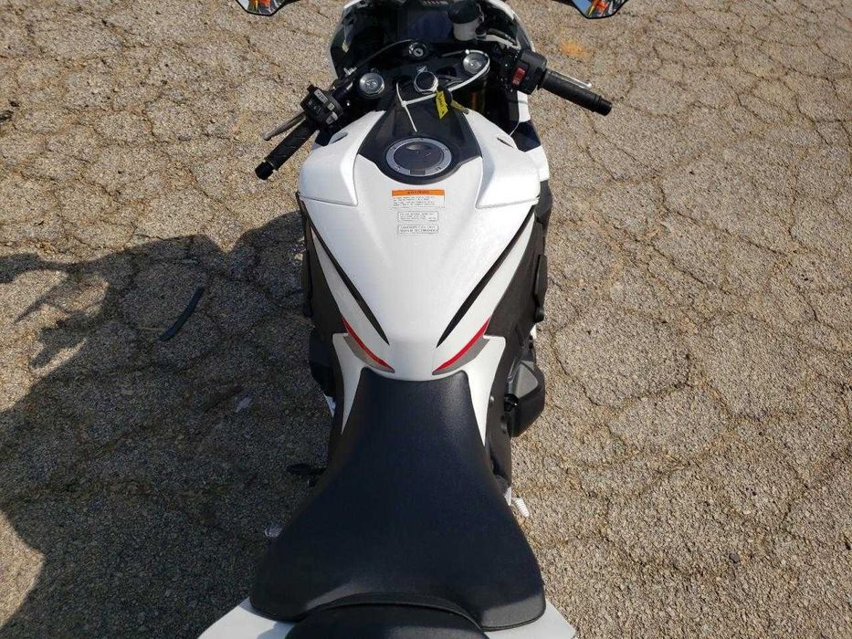 2025 HONDA CBR1000 RR