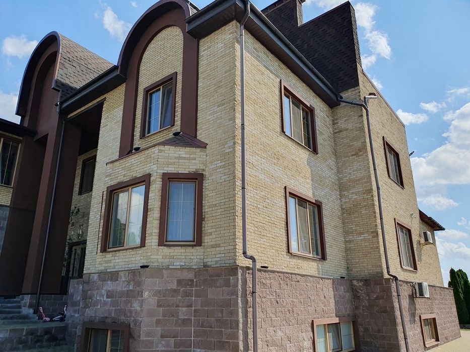 Продам 3х комнатную квартиру в клубном доме в Новоалександровке