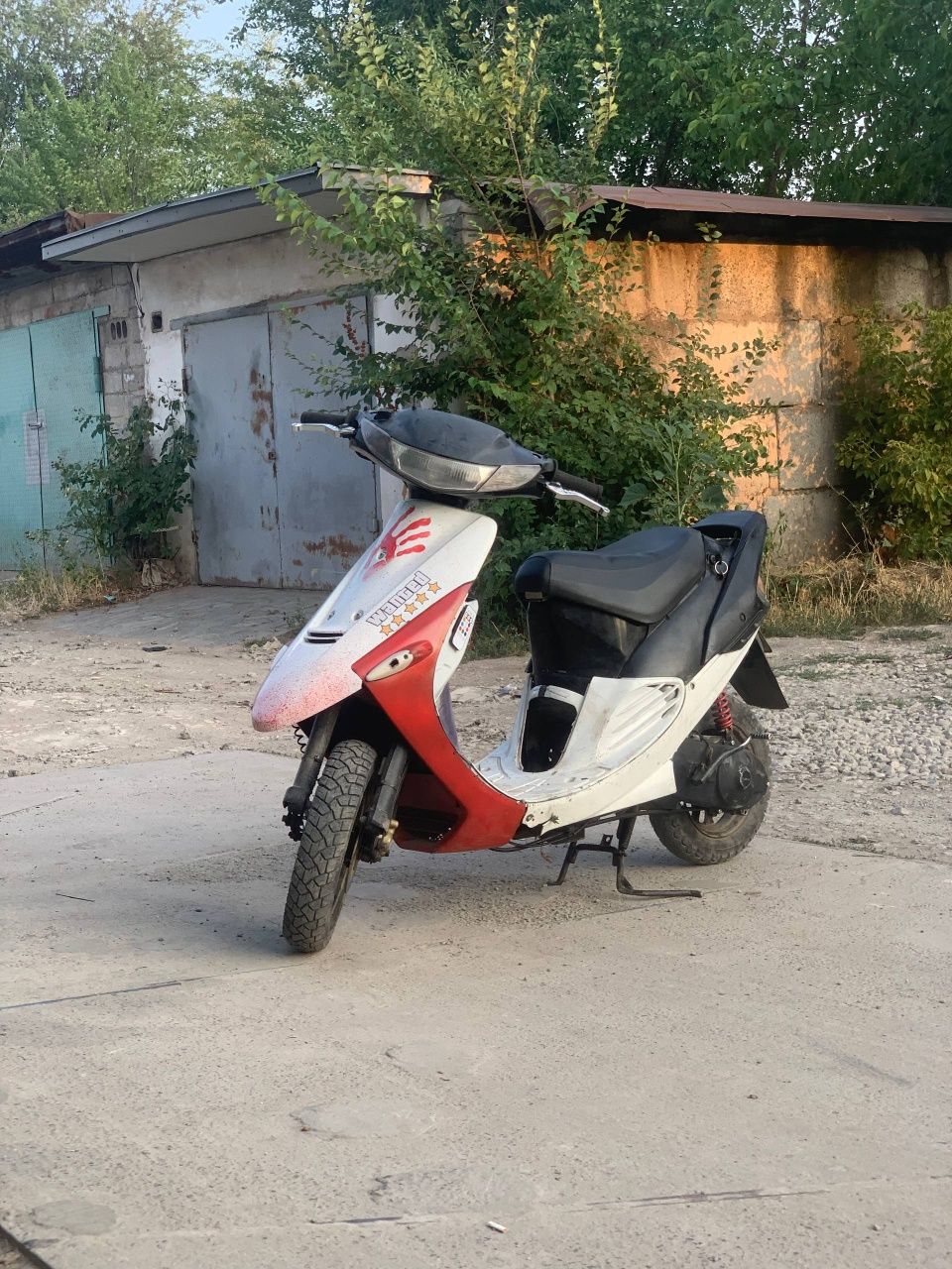 Скутер Suzuki сепия 65 zz