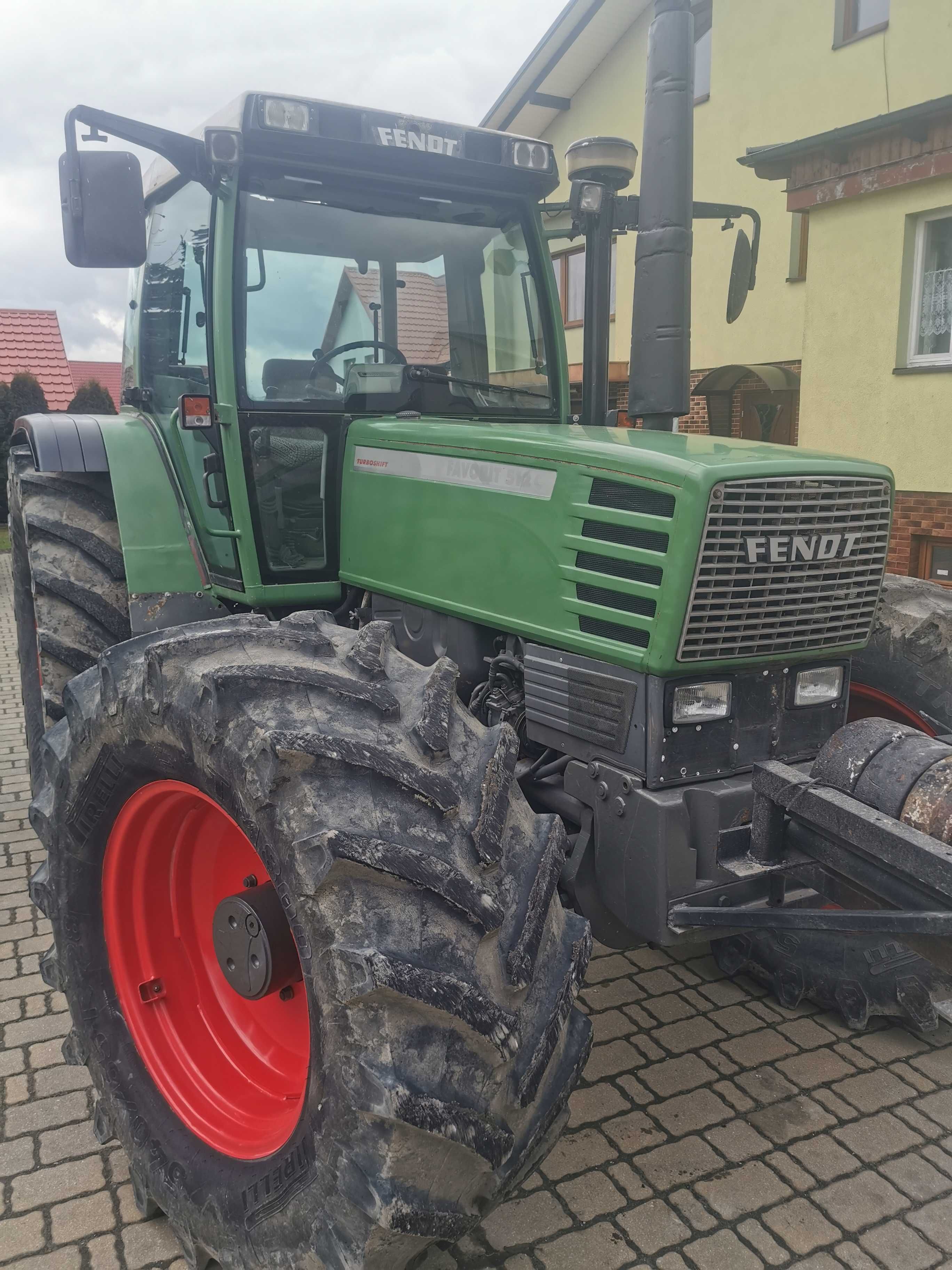 Ciągnik Fendt Favorit 512 c