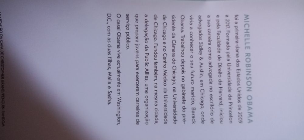 Livro " Becoming " a minha história