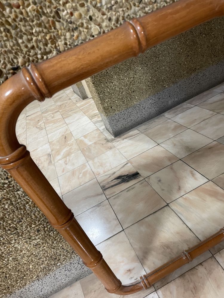 Espelho com moldura 87cmx59cm