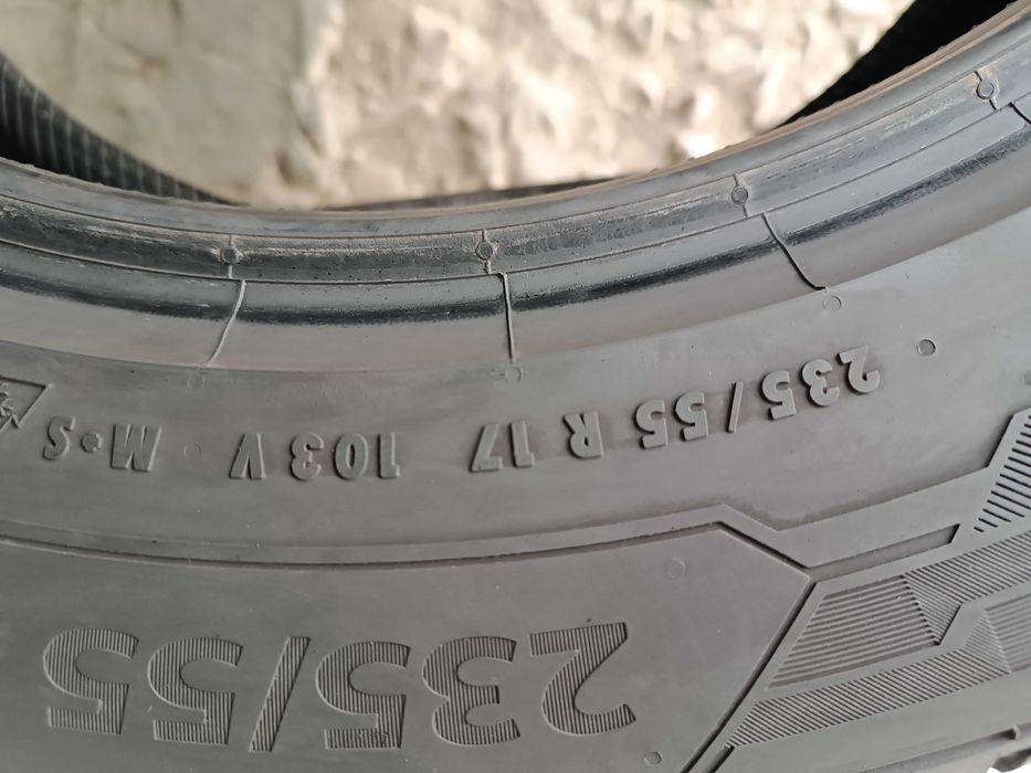 Зимові шини 235/55 R17 Barum quartaris 5 2021рік 7мм