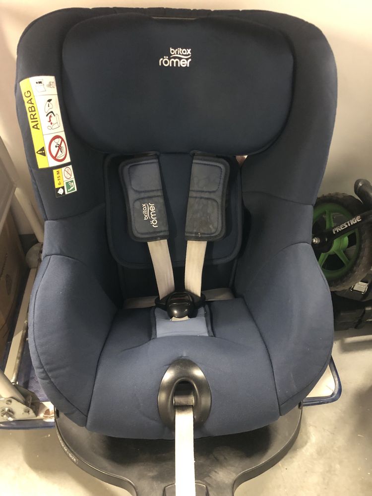 Britax Romer DualFix M Size