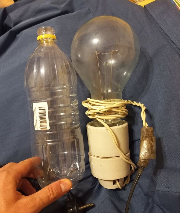 Лампа бошьшая накаливания розжарювання ссср с патроном прожекторная св