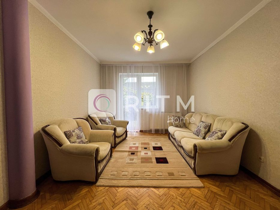 Оренда будинку в районі Київського майдану (центр міста)