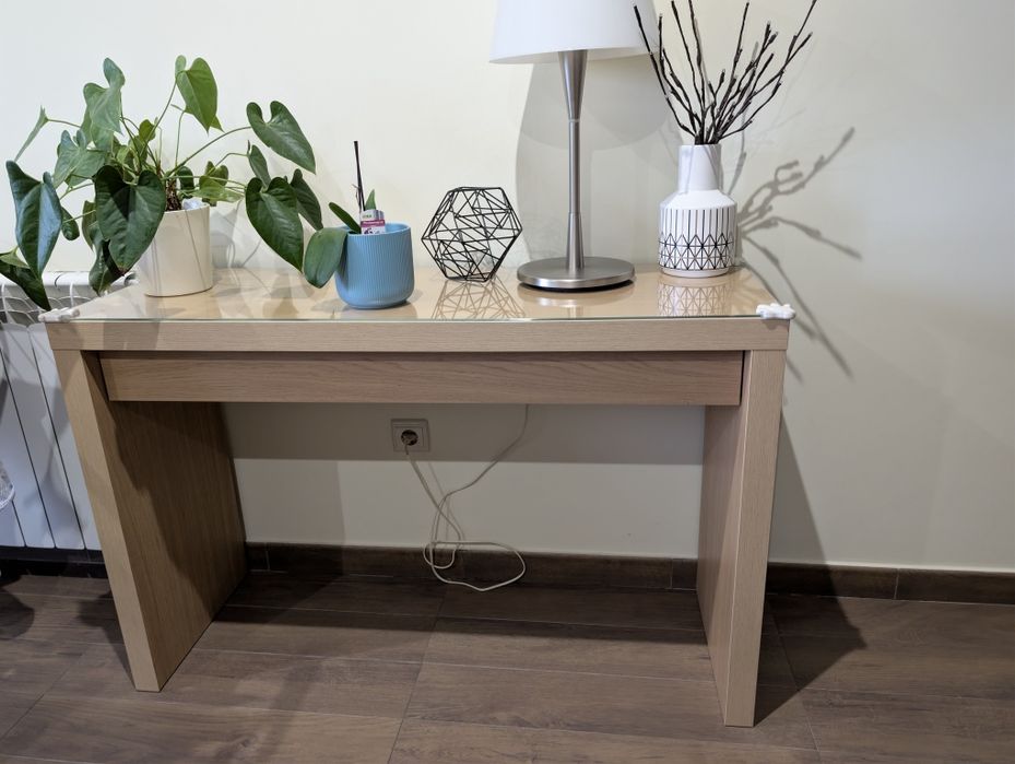 Toucador/ Móvel MALM