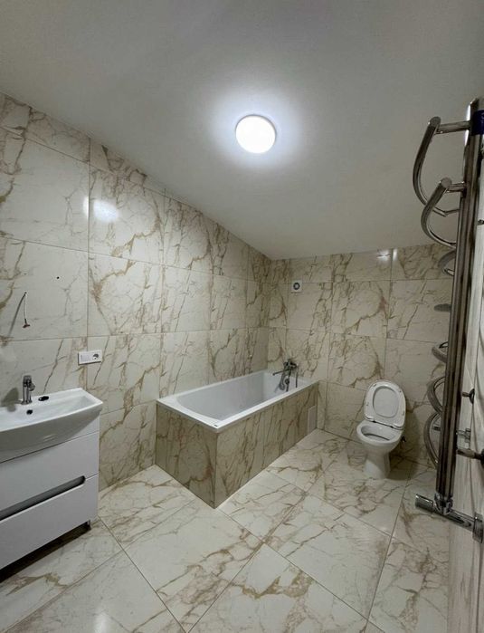 Продаж  90 м² с. Запитів, Львівська обл