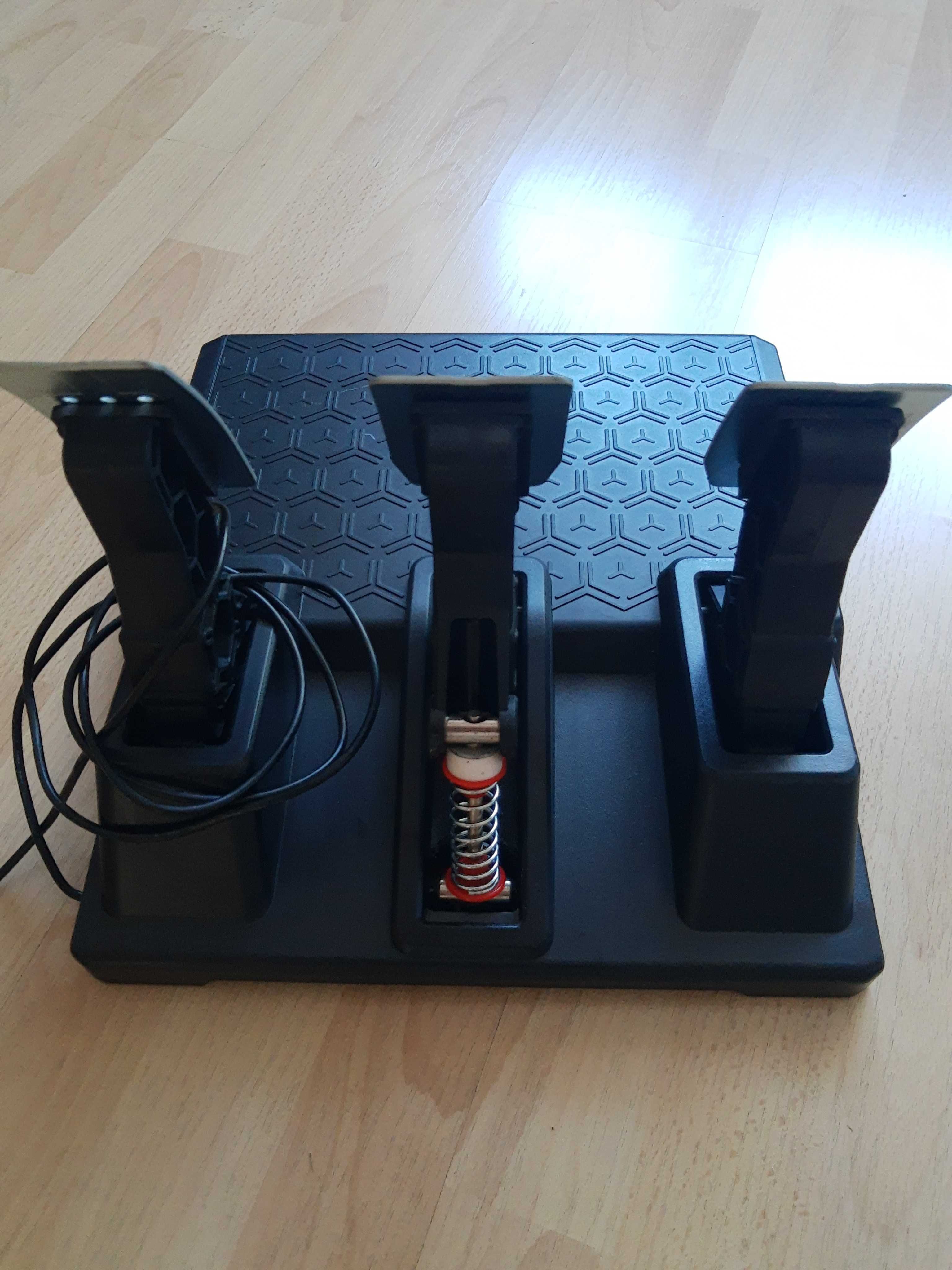 Thrustmaster Pedały T3PM