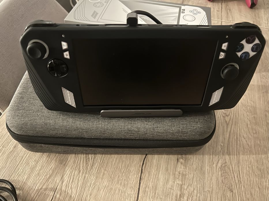 Asus Rog Ally Z1 Extreme