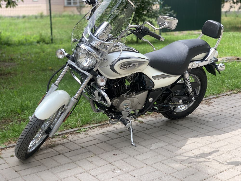 Мотоцикл Bajaj Avenger 220 Cruise Безкоштовна доставка