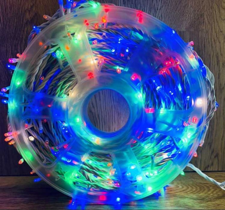 Гірлянда вулична 50 метрів Новорічна наружна гирлянда 220В 500ламп rgb