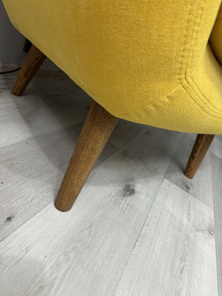 Продам желтое кресло ( только самовывоз)