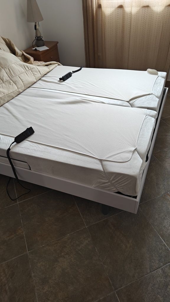 Cama casal articulada
