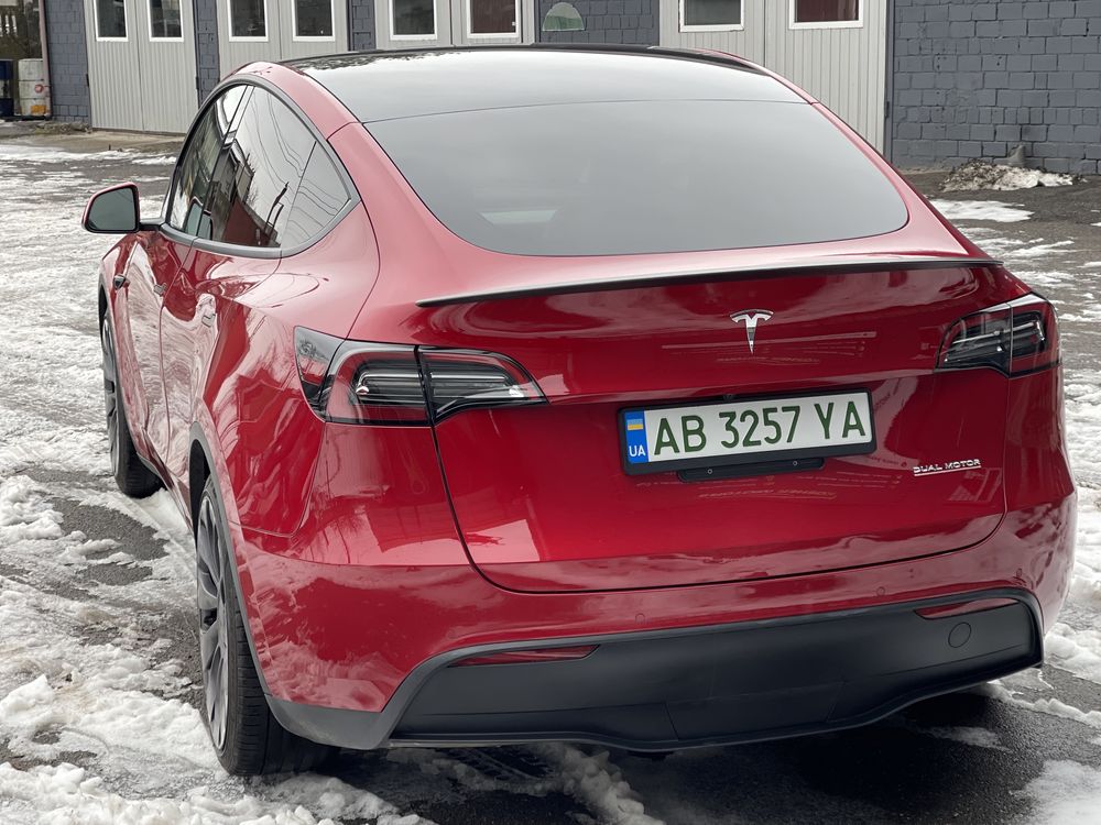 Tesla Model Y Performance 2021