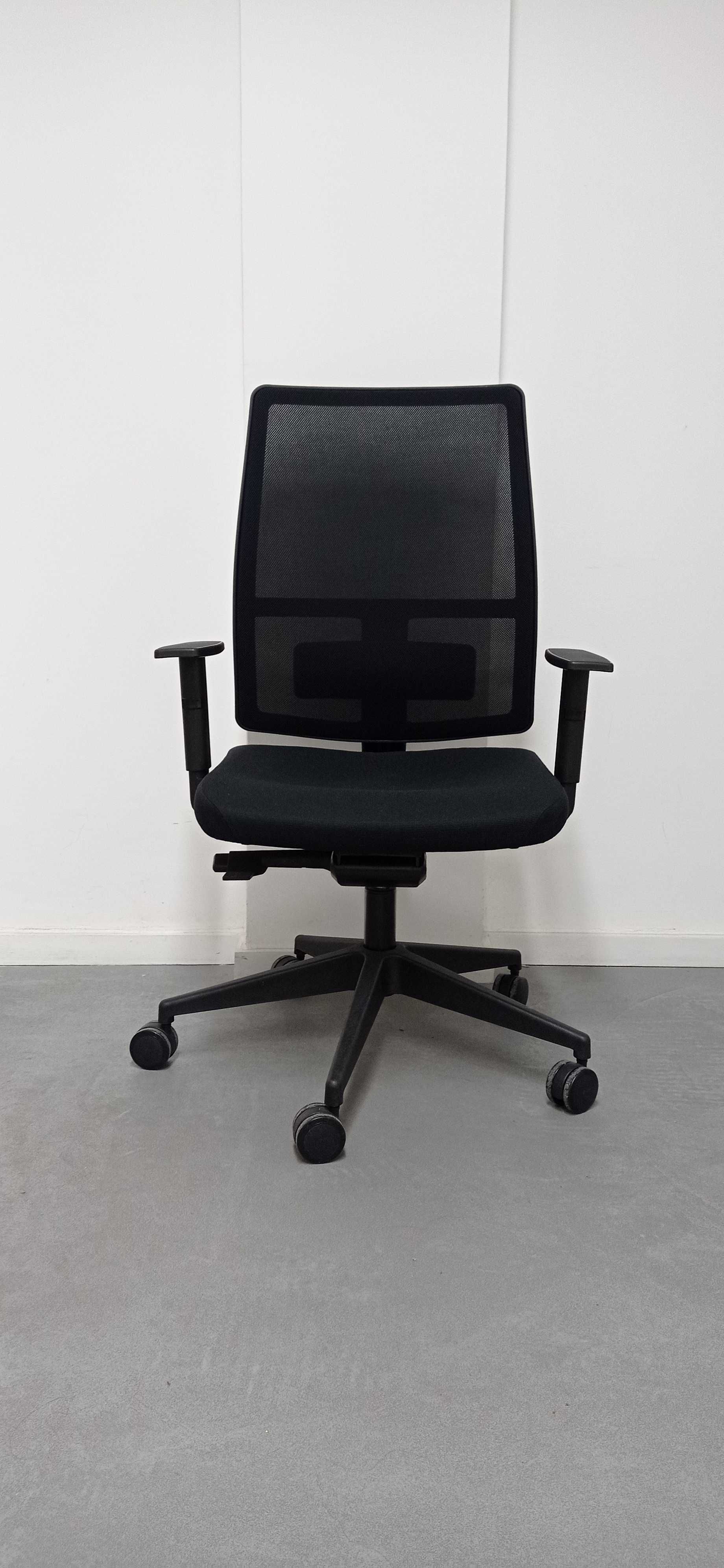 Cadeiras de Escritório. Ergonómicas. Ótima qualidade. Marca Famo
