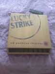 Drewniany firmowy ekspozytor na papierosy Lucky Strike UNIKAT
