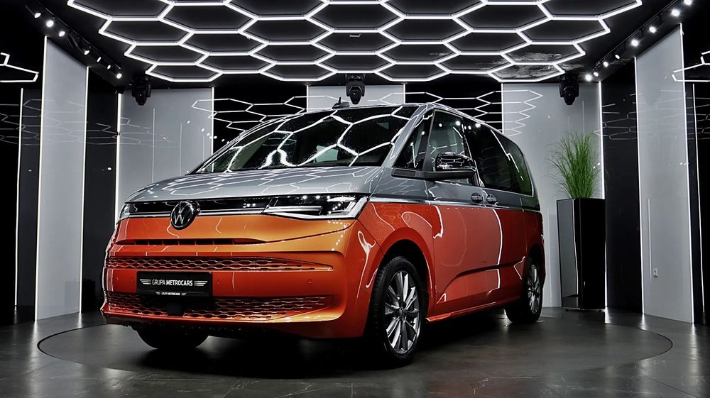 Volkswagen Multivan SALON PL/ FV23%/Gwarancja Serwisowa / PANORAMA /7 os. / 162 520 NETTO