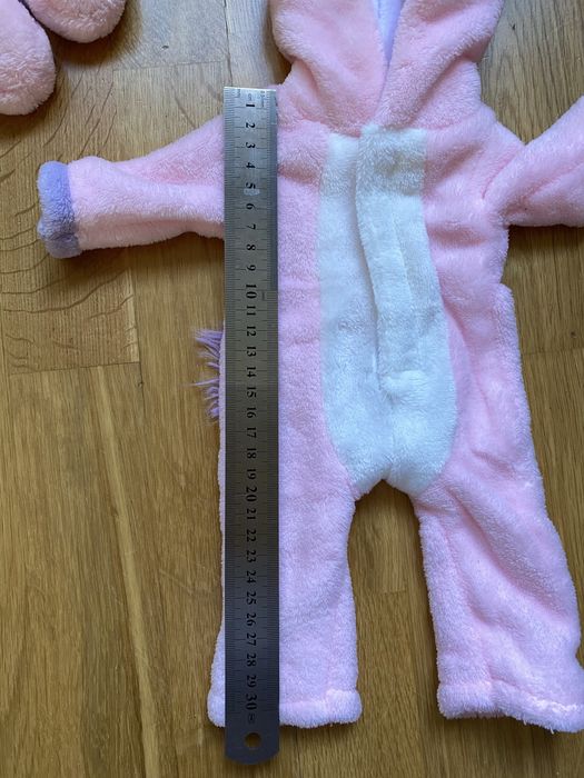 Kombinezon jednorożec z kapciami do bobasa 37-8 cm