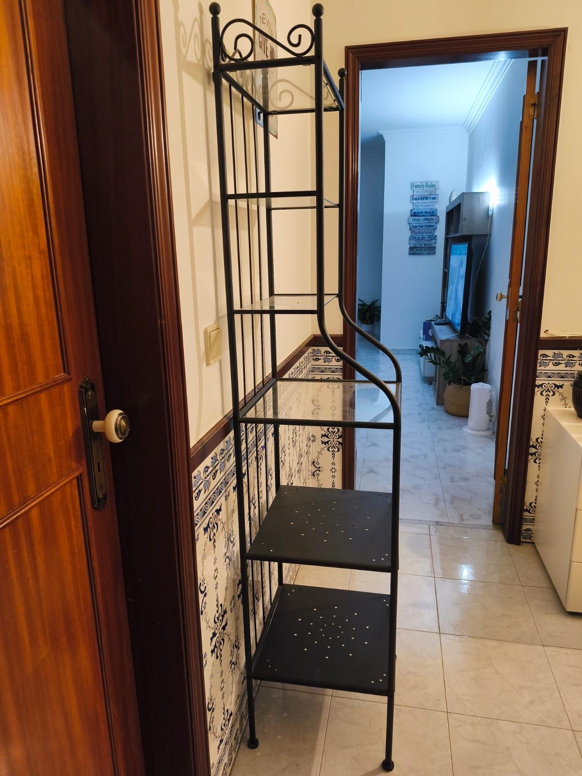 Conjunto estante e banqueta de ferro
