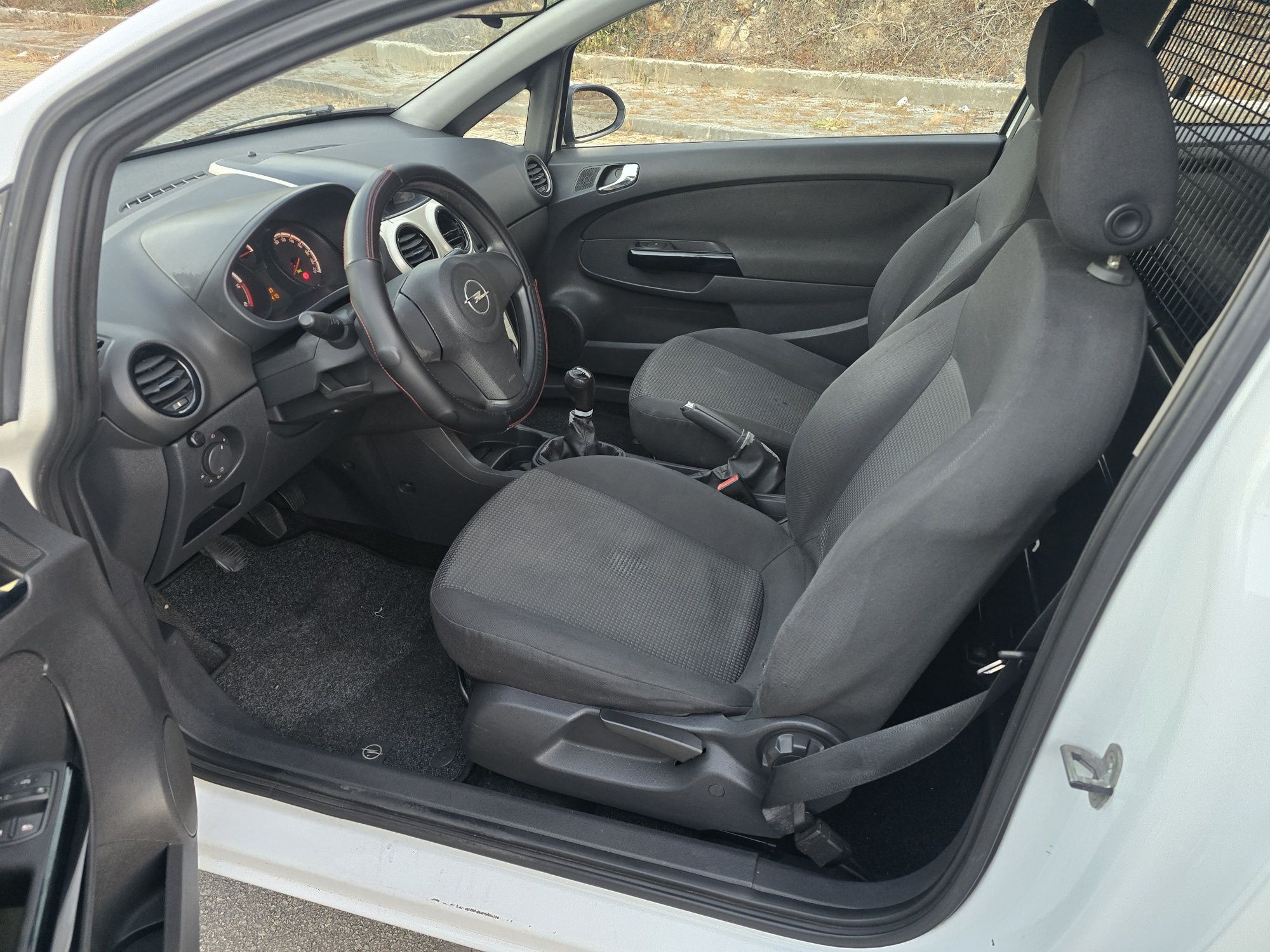 Opel corsa 1.3Cdti - Comercial