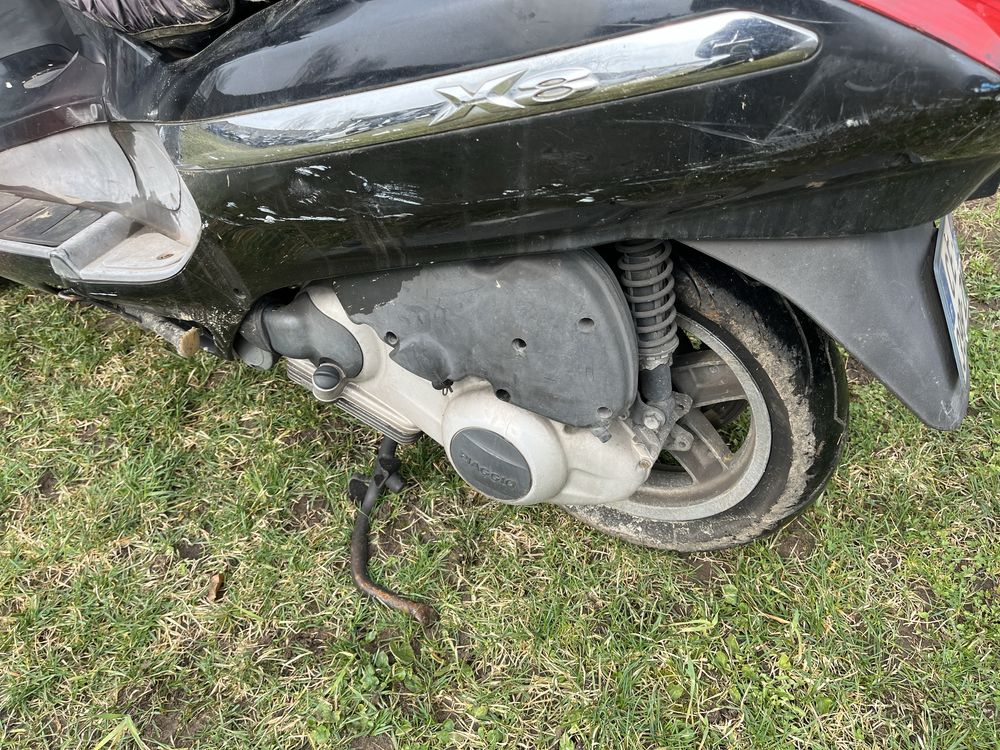 Piaggio x8 125 na części czasza kokpit lagi gaźnik silnik wydech linka