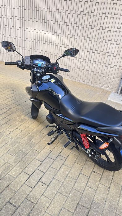 Honda CB125F 2024 Mês 11
