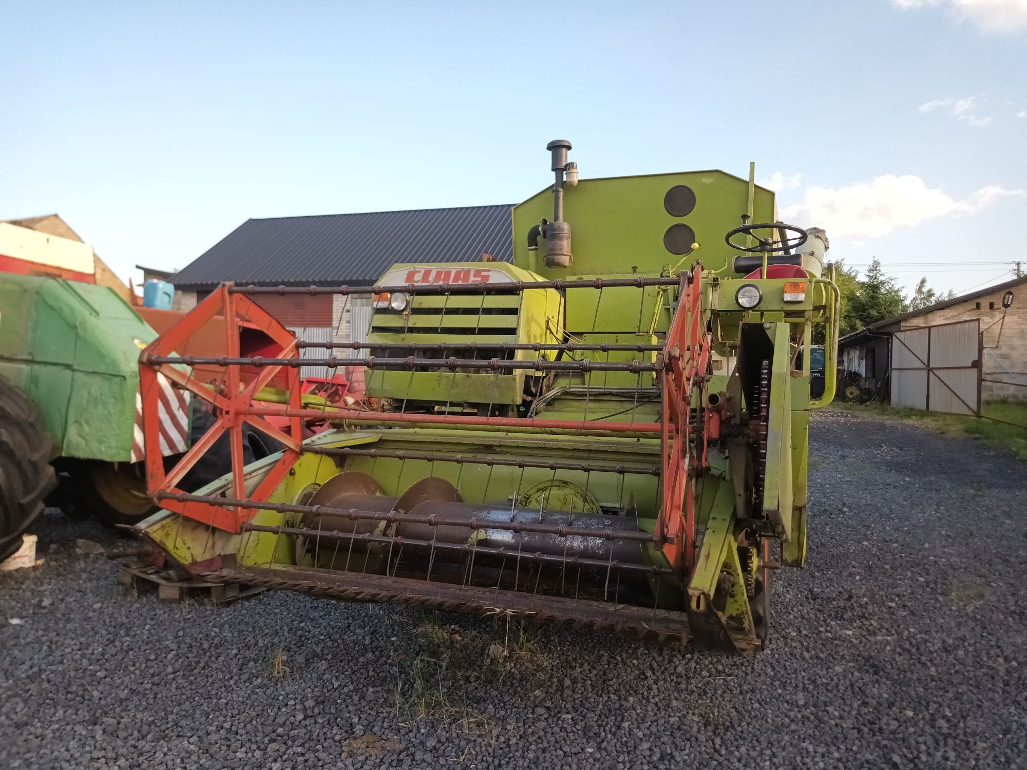 Rozdzielacz hydrauliczny claas