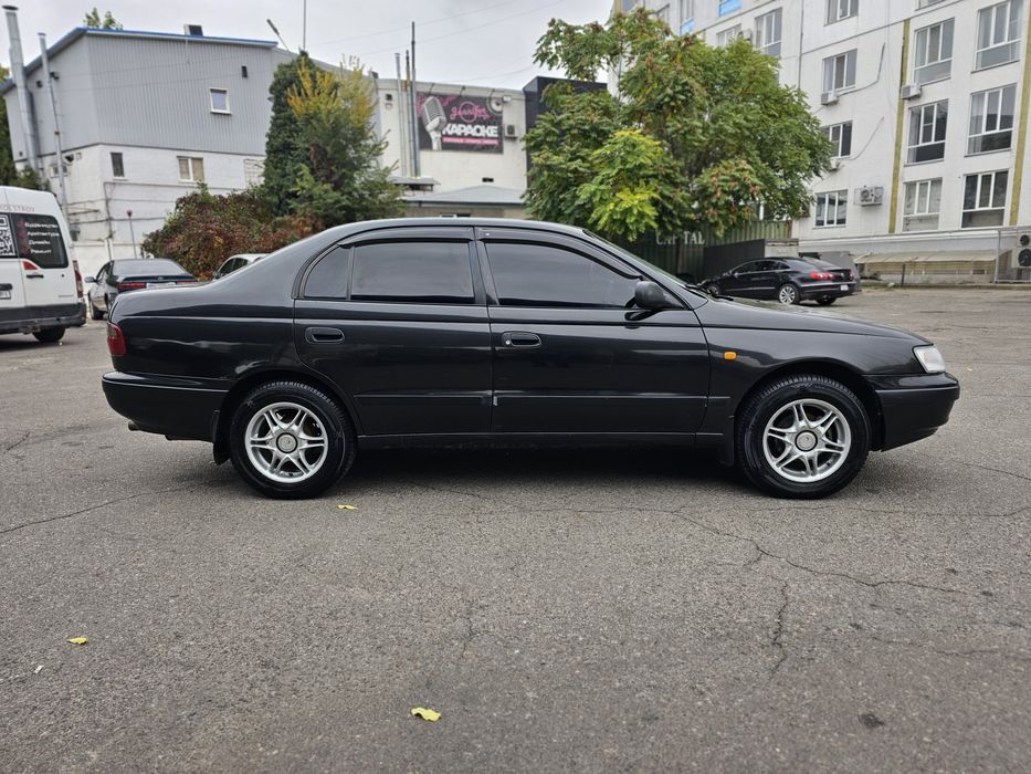 Toyota Carina E  2,0MT diesel