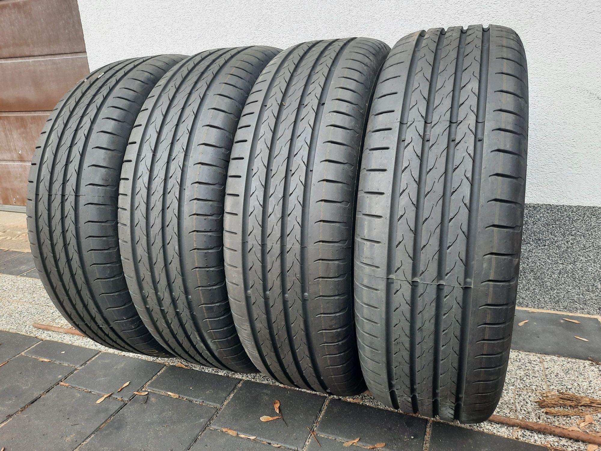 4 nowe opony 215/60 R17 Continental EcoContact 6Q 2022r