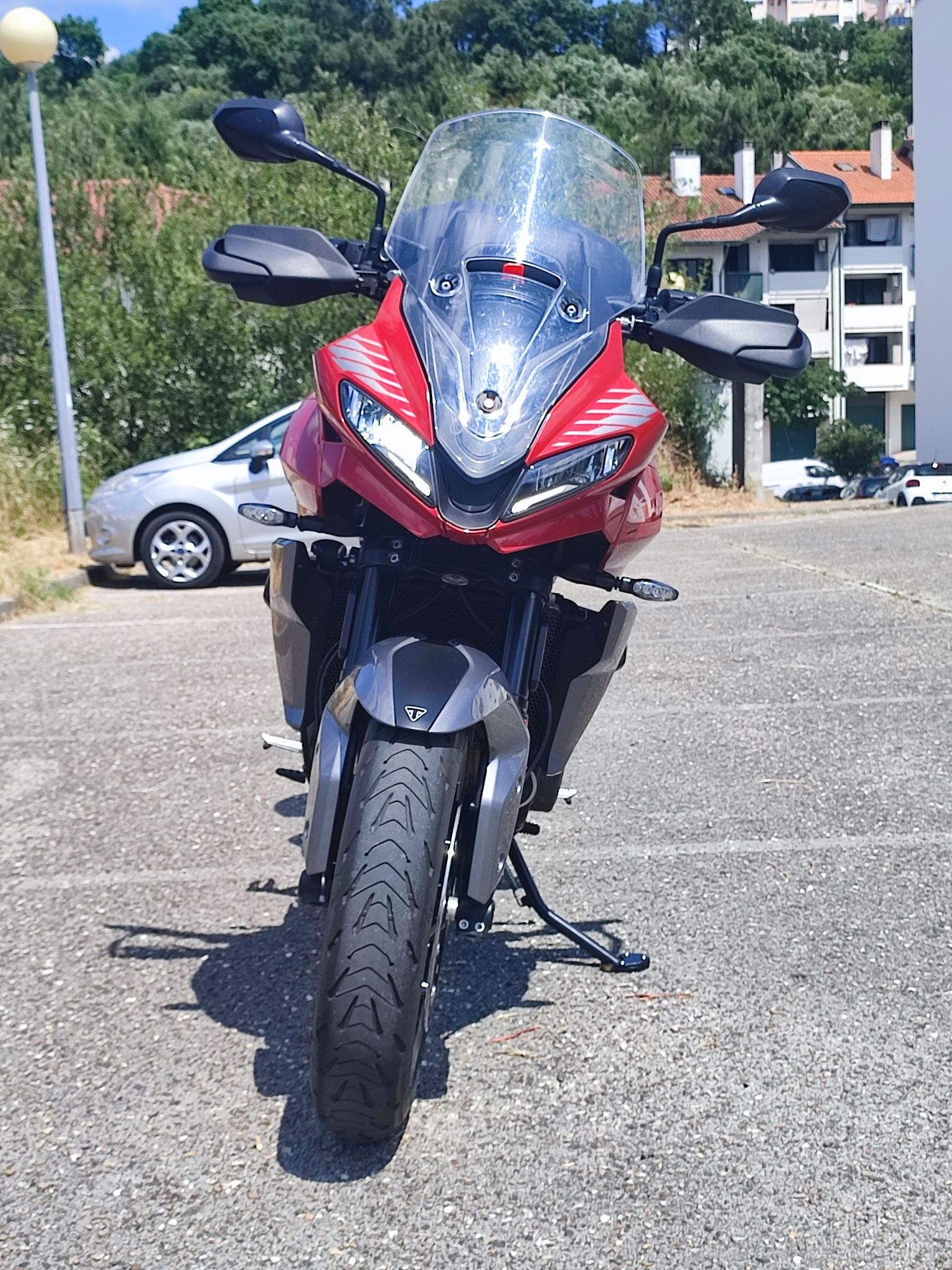 Triumph tiger sport 660 - como nova!