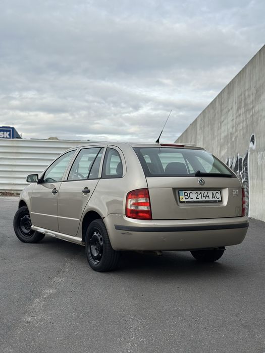 Продам SKODA FABIA 1.4 газ