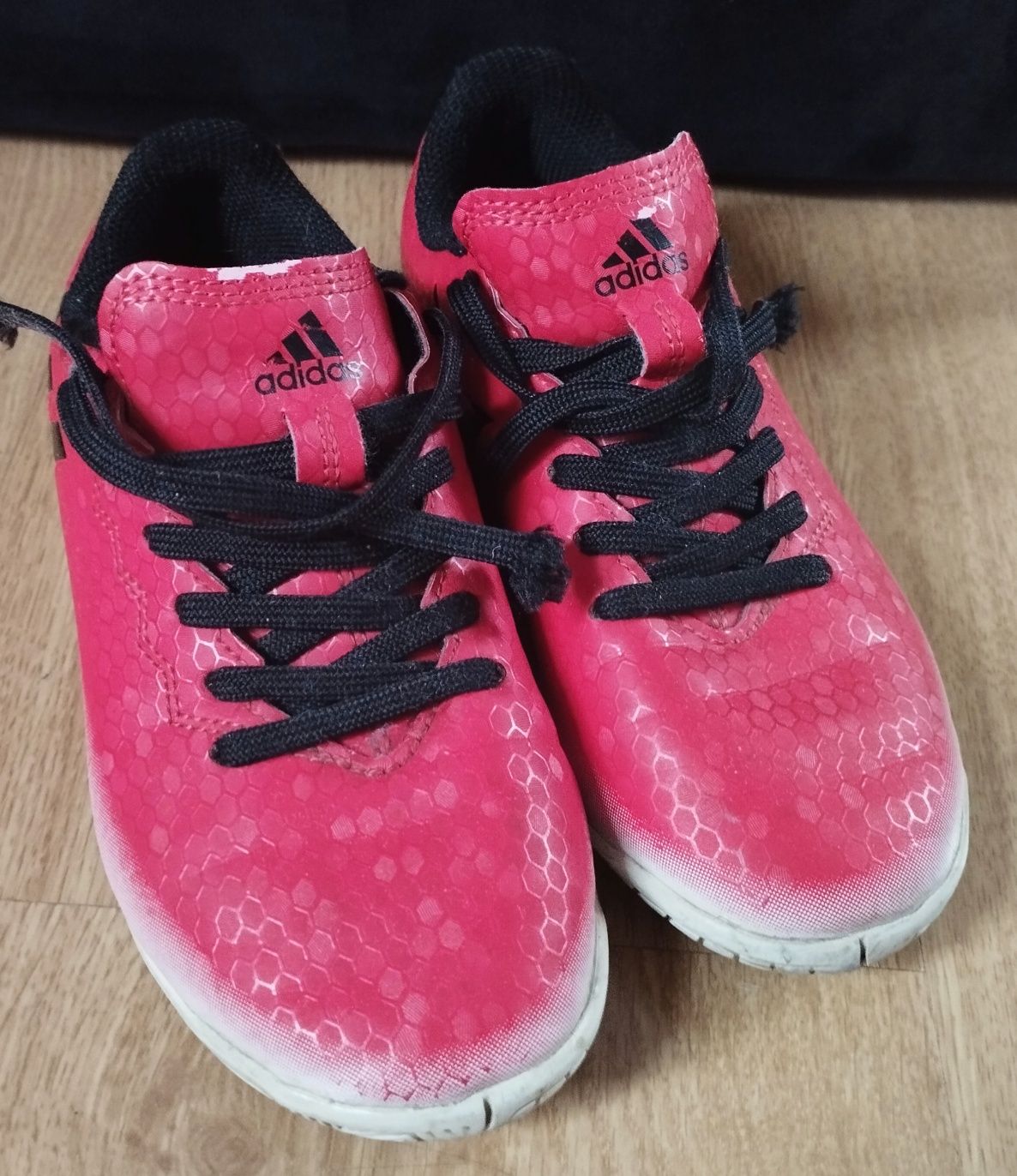 Buty Adidas halówki dla chłopca r 31