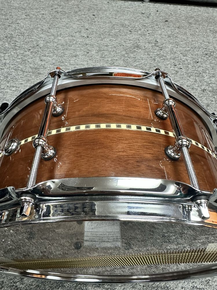 Werbel Polmuz Orzech 14x6,5 Sun Burst wirth wood inlay stripe