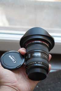 Canon EF 17-40 mm f/4L USM