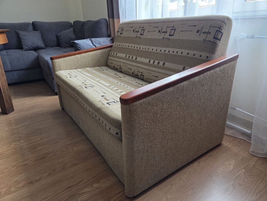 Sofa z funkcją spania nigdy nie używana!