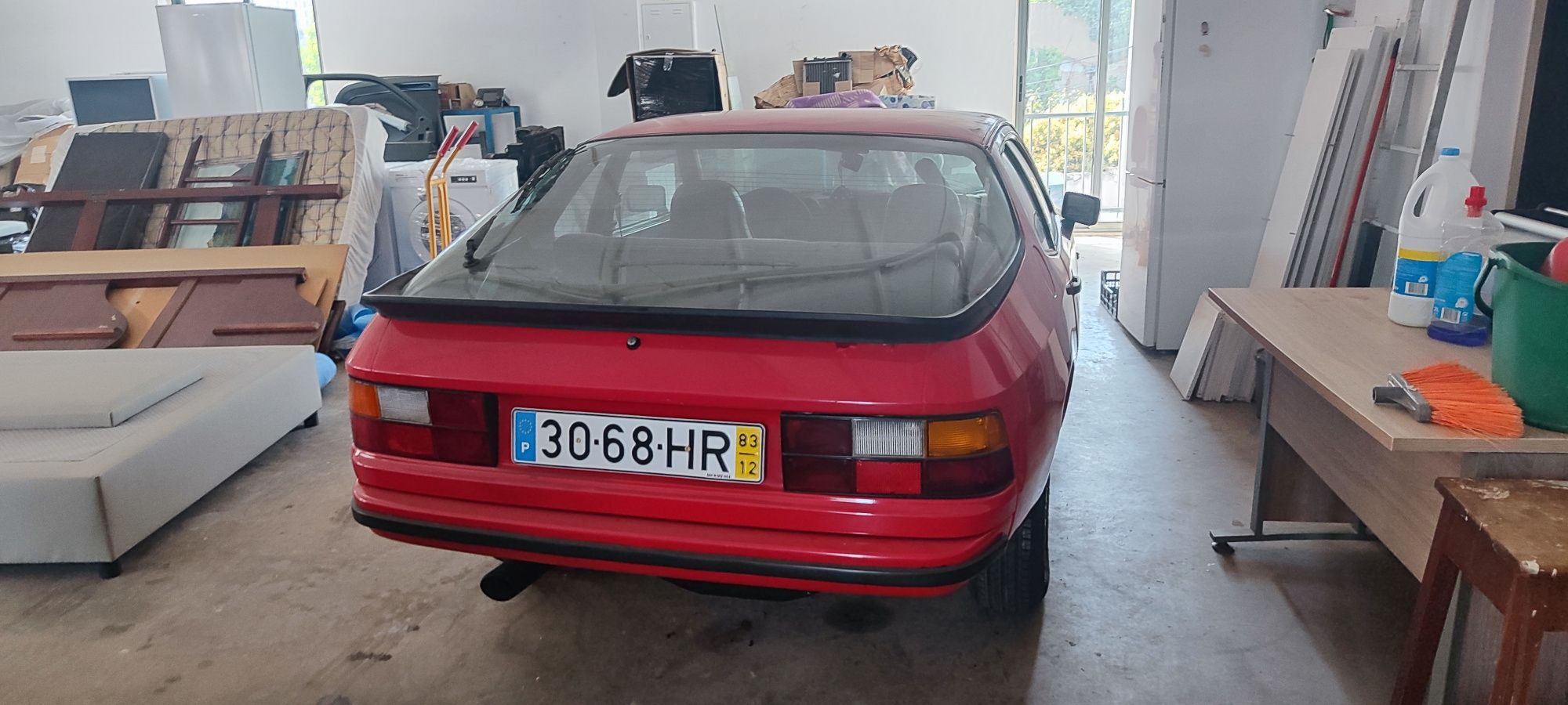 Porches 924 2.0 1983 coleção seguro 50€ ano
