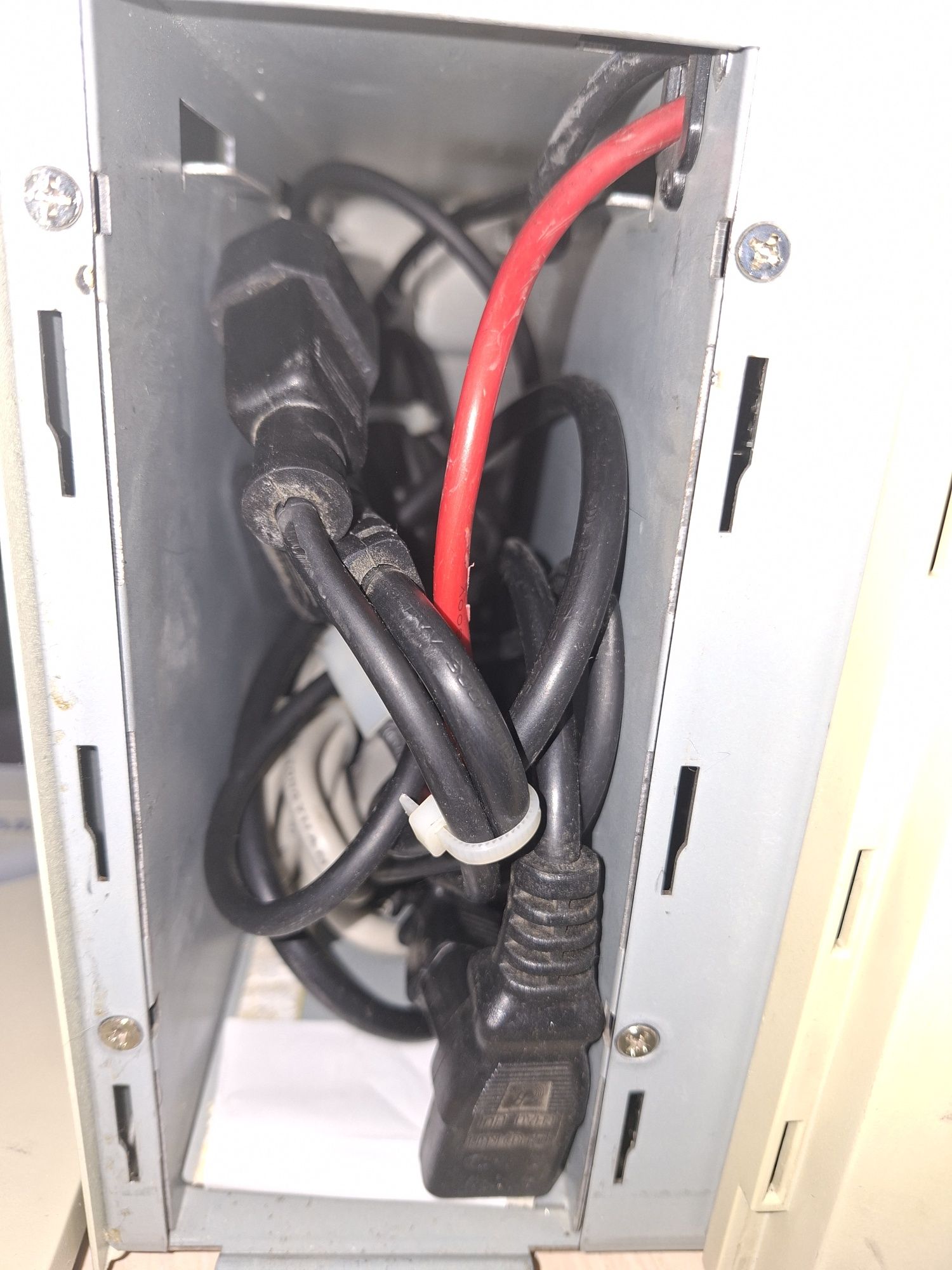 Безперебійник POWERWARE PW5115 1400i 950W