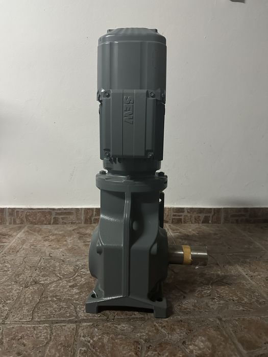 Motoreduktor przekładnia SEW nowy nigdy nie uzywany plus sterownik